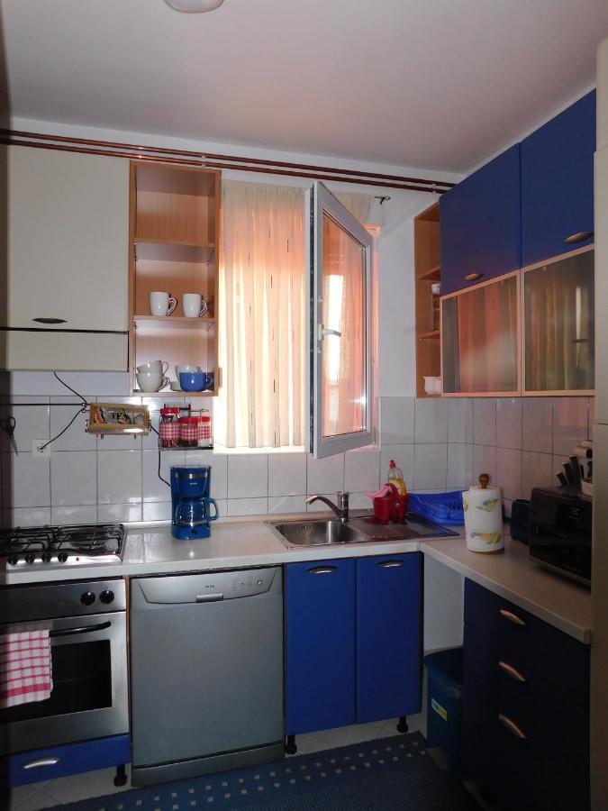 Happy Home Gospic Bagian luar foto